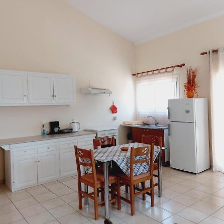 إيبسوس Zoi & Alexia Apartments المظهر الخارجي الصورة