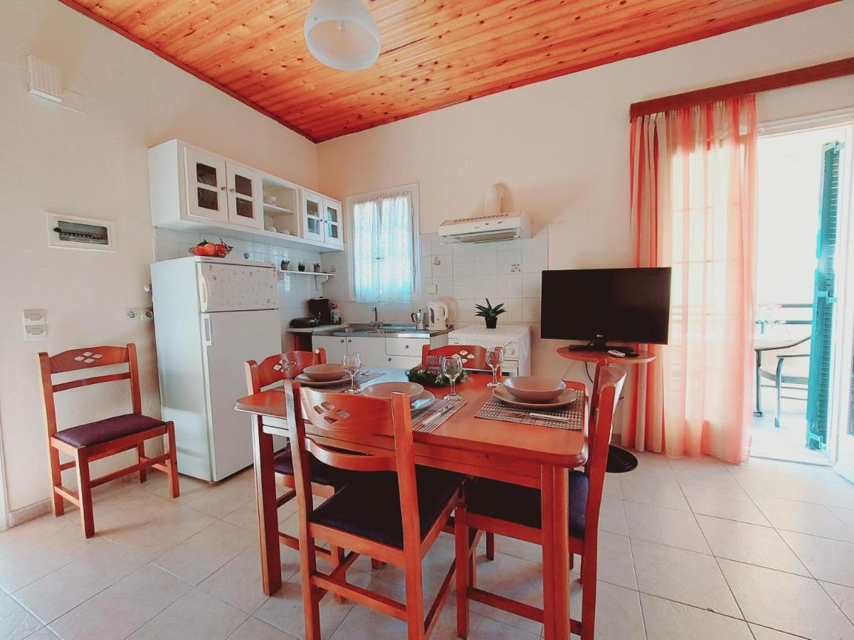 إيبسوس Zoi & Alexia Apartments المظهر الخارجي الصورة