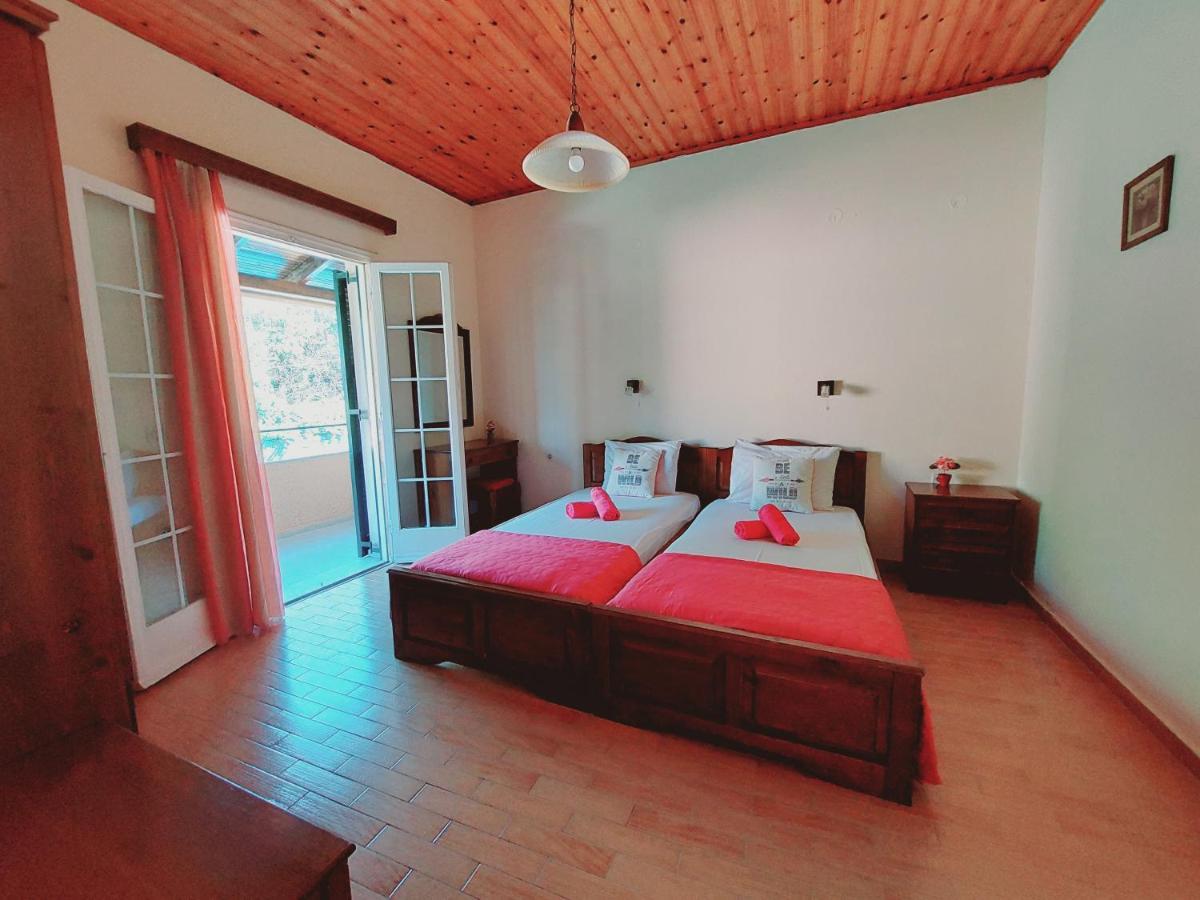 إيبسوس Zoi & Alexia Apartments المظهر الخارجي الصورة