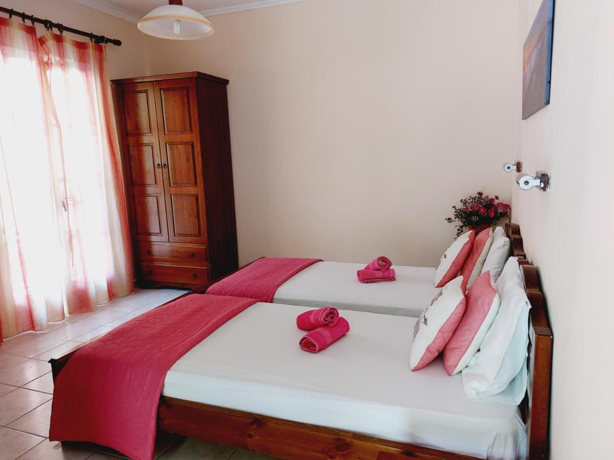إيبسوس Zoi & Alexia Apartments المظهر الخارجي الصورة